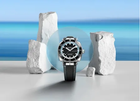 NEWPORT CHRONOGRAPHE H&Eacute;RITAGE