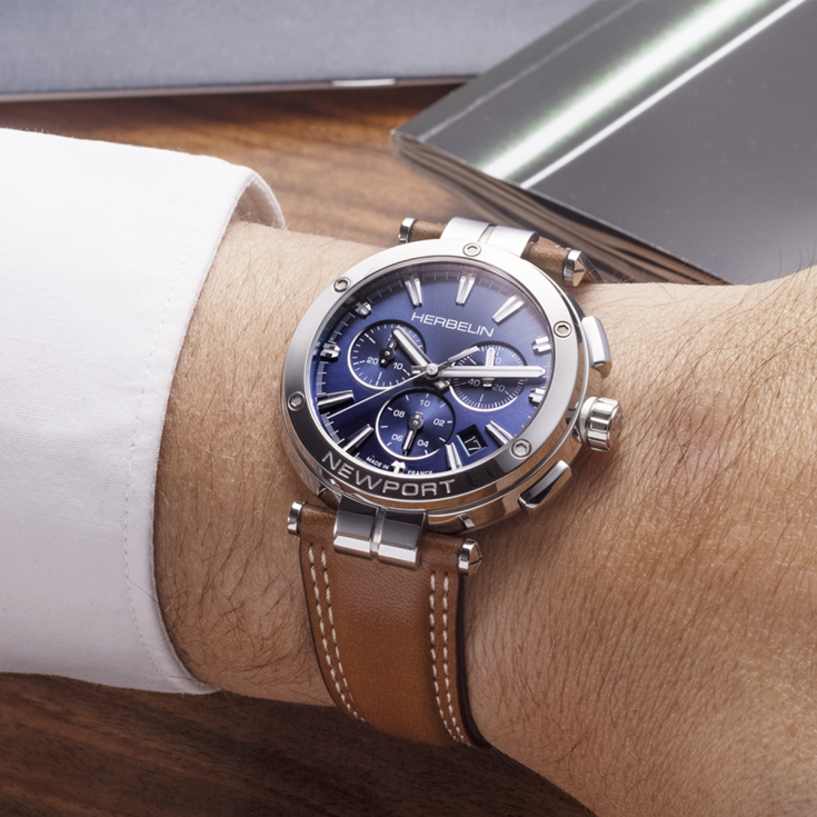Newport Chrono 37658AP15GD Çelik Erkek Kol Saati